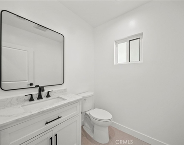 11488 Burbank - Photo Thumbnail 9