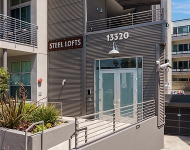 13320 Beach Avenue - Photo Thumbnail 27