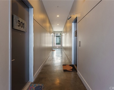 13320 Beach Avenue - Photo Thumbnail 29