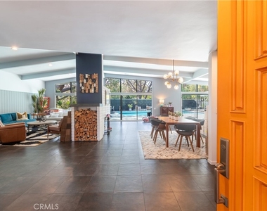 15626 Royal Ridge - Photo Thumbnail 4