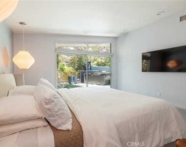 15626 Royal Ridge - Photo Thumbnail 20