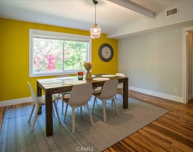 24361 Mulholland Highway - Photo Thumbnail 14