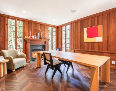 5531 Red Oak - Photo Thumbnail 15