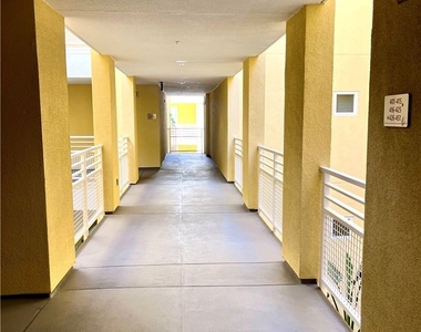 21301 Erwin Street - Photo Thumbnail 23