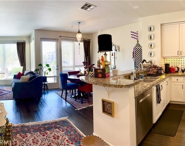 21301 Erwin Street - Photo Thumbnail 5