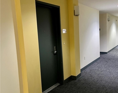 21301 Erwin Street - Photo Thumbnail 3