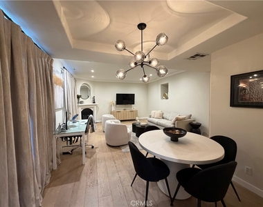 4970 Kester Avenue - Photo Thumbnail 1