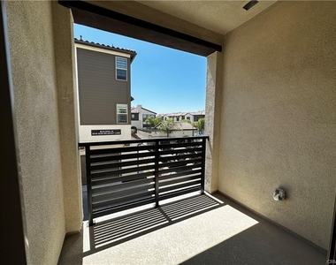 5019 Belmont Ln - Photo Thumbnail 23