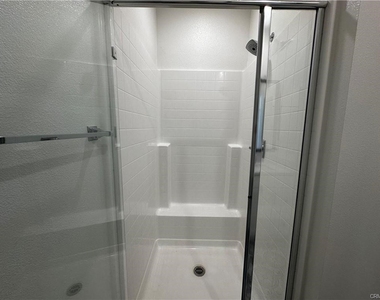 5019 Belmont Ln - Photo Thumbnail 19