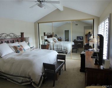 24746 Meridian - Photo Thumbnail 7