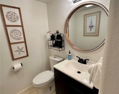 409 Arenoso Lane - Photo Thumbnail 15