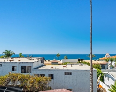 409 Arenoso Lane - Photo Thumbnail 8