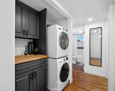 409 Arenoso Lane - Photo Thumbnail 24