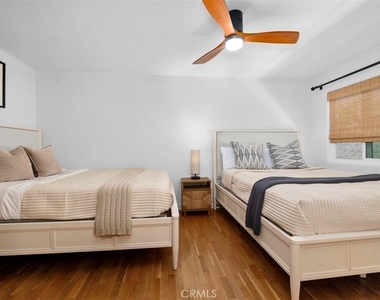 409 Arenoso Lane - Photo Thumbnail 21