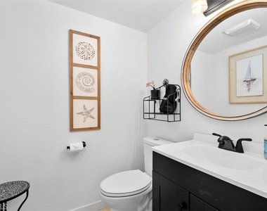 409 Arenoso Lane - Photo Thumbnail 18