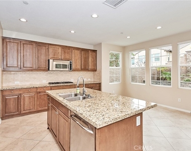 4101 Romena Court - Photo Thumbnail 12
