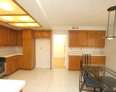 21255 E Fort Bowie Drive - Photo Thumbnail 11