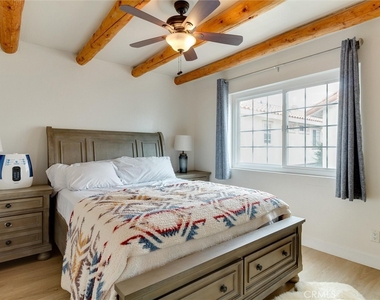 2703 Huntington Lane - Photo Thumbnail 22