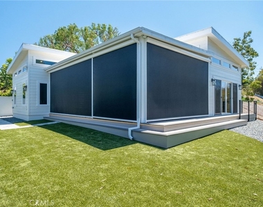 15 Lantana Place - A - Photo Thumbnail 3