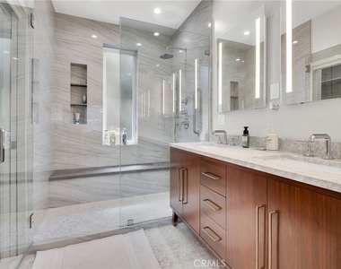 15 Lantana Place - A - Photo Thumbnail 16