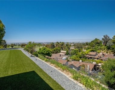 15 Lantana Place - A - Photo Thumbnail 5