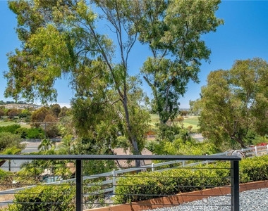 15 Lantana Place - A - Photo Thumbnail 22