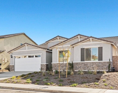 32907 Cambury Pl - Photo Thumbnail 2