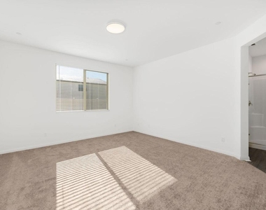 32907 Cambury Pl - Photo Thumbnail 6