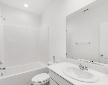 32907 Cambury Pl - Photo Thumbnail 14