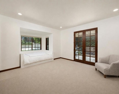 1925 Tondolea Lane - Photo Thumbnail 18