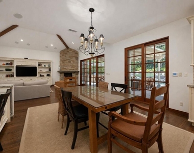 1925 Tondolea Lane - Photo Thumbnail 10