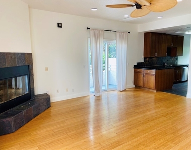 20812 Beach Boulevard - Photo Thumbnail 1