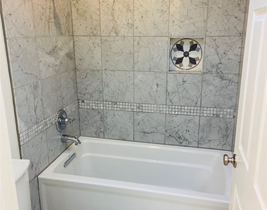 20812 Beach Boulevard - Photo Thumbnail 17