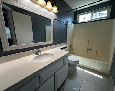 3121 E Genoa - Photo Thumbnail 26