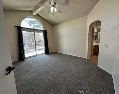 3121 E Genoa - Photo Thumbnail 16