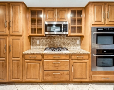 76871 Castle Court - Photo Thumbnail 6