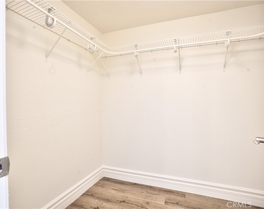 7401 Seabluff Drive - Photo Thumbnail 10