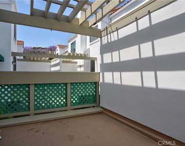 7401 Seabluff Drive - Photo Thumbnail 18