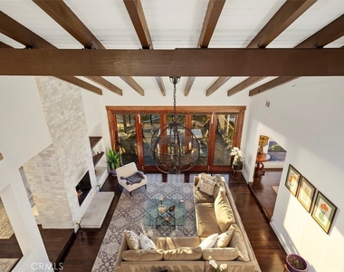 314 S La Esperanza - Photo Thumbnail 11