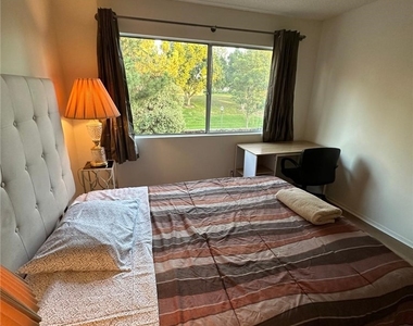 18 Rockrose Way - Photo Thumbnail 10