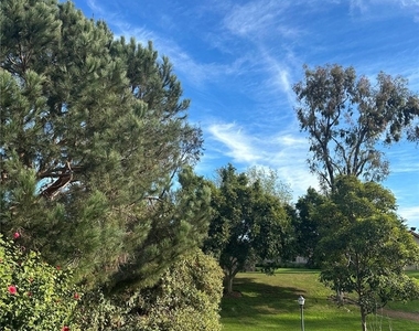 18 Rockrose Way - Photo Thumbnail 2