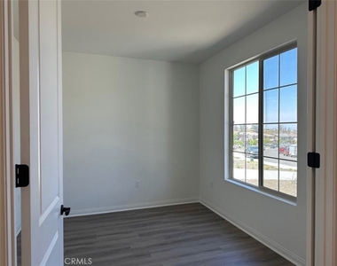 8489 Anthony Street - Photo Thumbnail 10