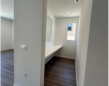 8489 Anthony Street - Photo Thumbnail 11