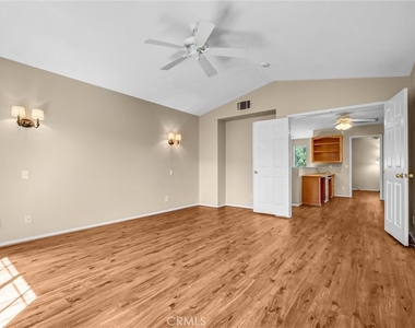 11625 Maynard - Photo Thumbnail 18