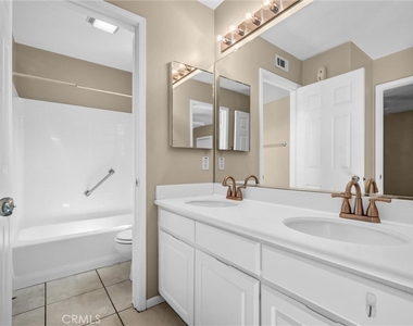 11625 Maynard - Photo Thumbnail 26
