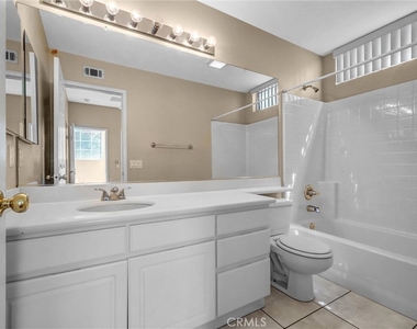 11625 Maynard - Photo Thumbnail 14