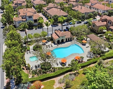 42 Paseo Vista - Photo Thumbnail 27