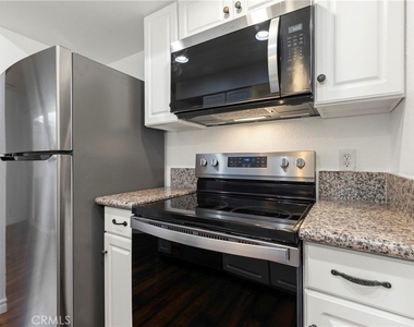 10172 Ascot - Photo Thumbnail 6