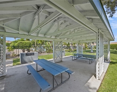10172 Ascot - Photo Thumbnail 25