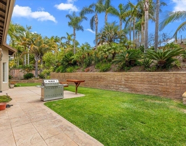 219 Pacific View Lane - Photo Thumbnail 37